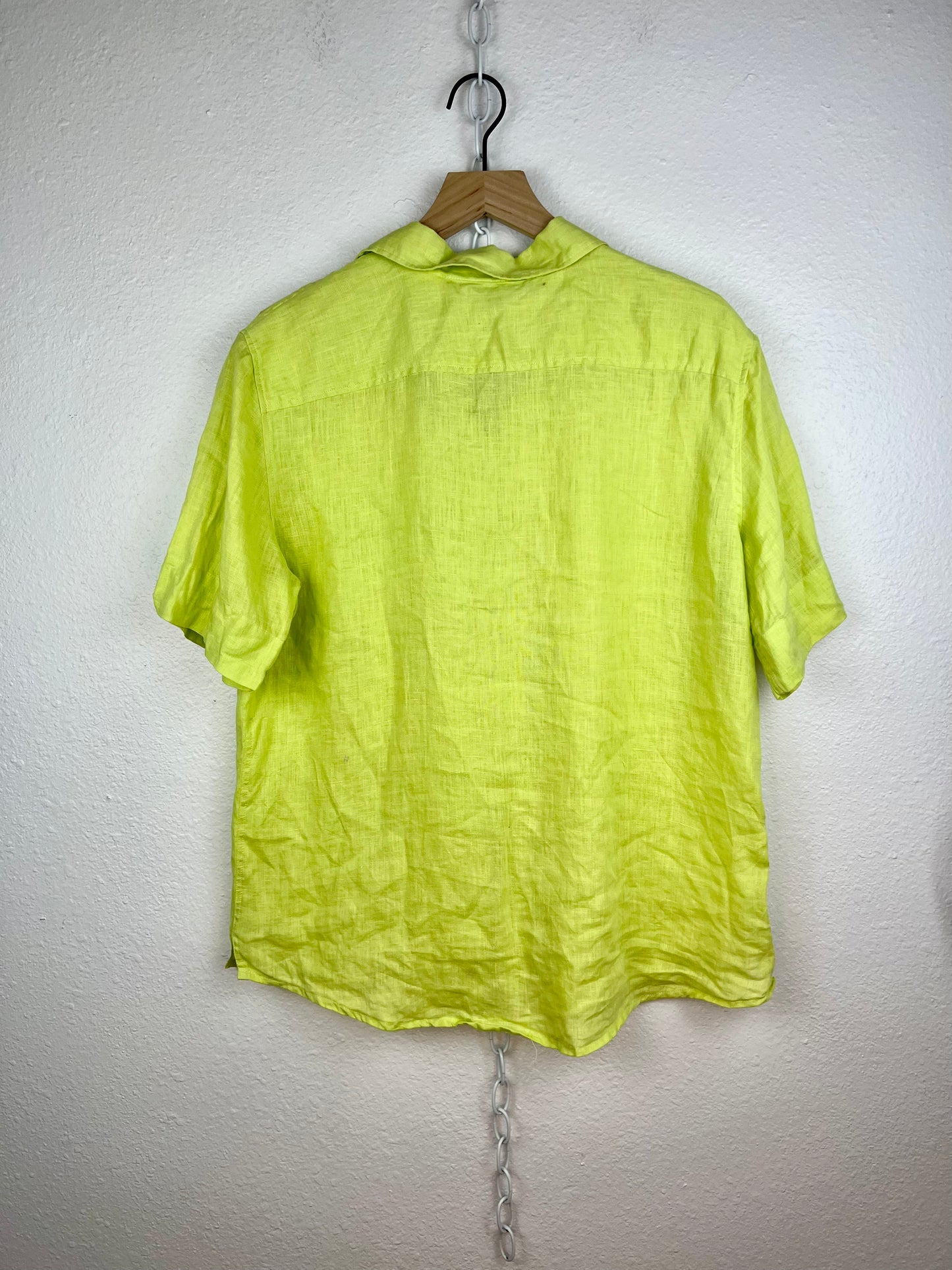 CHARTREUSE LINEN BUTTON DOWN