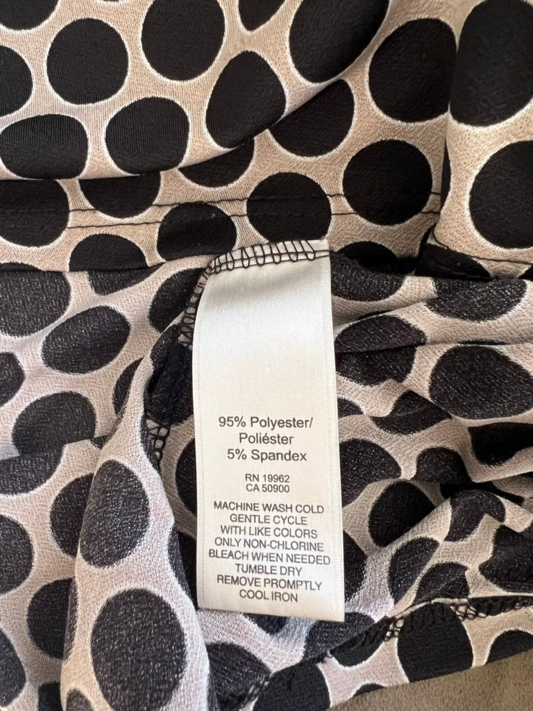 POLKA DOT SHORT SLEEVE BUTTON DOWN