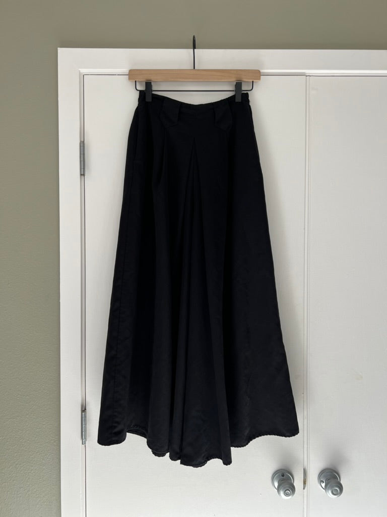 SUPER WIDE LEG BLACK TROUSERS