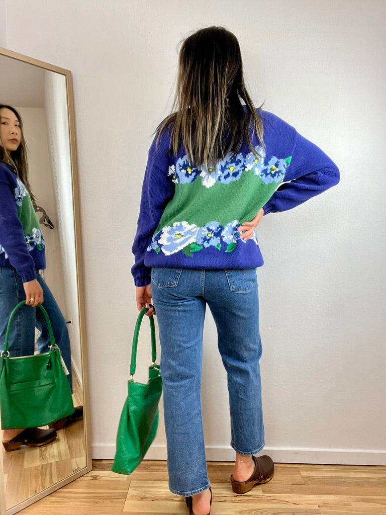 LILAC FLORAL KNIT SWEATER