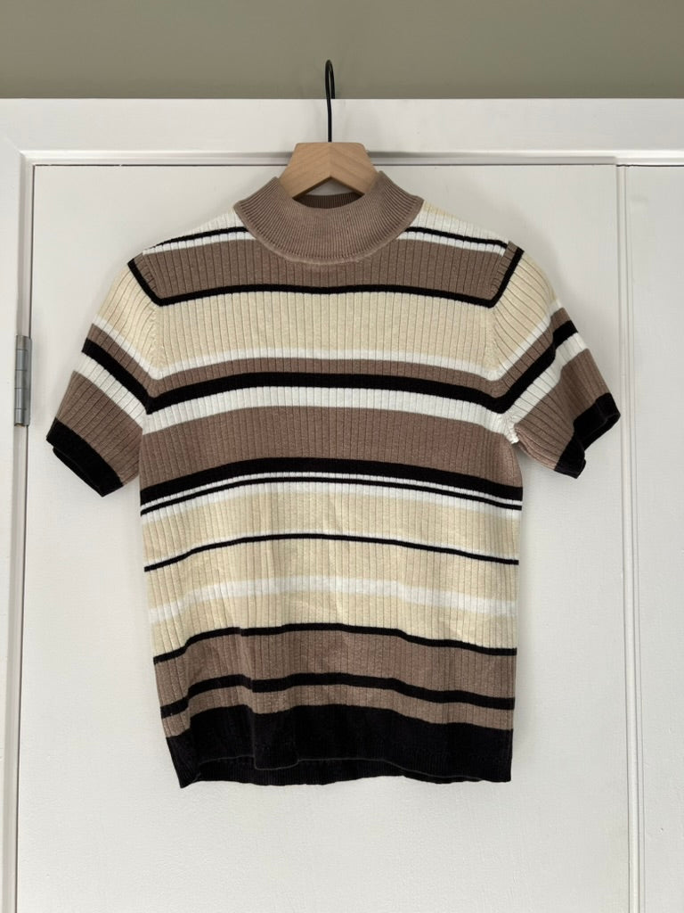 STRIPED MOCK NECK SHORT SLEEVE