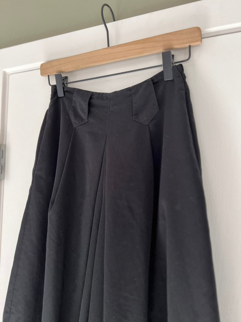 SUPER WIDE LEG BLACK TROUSERS