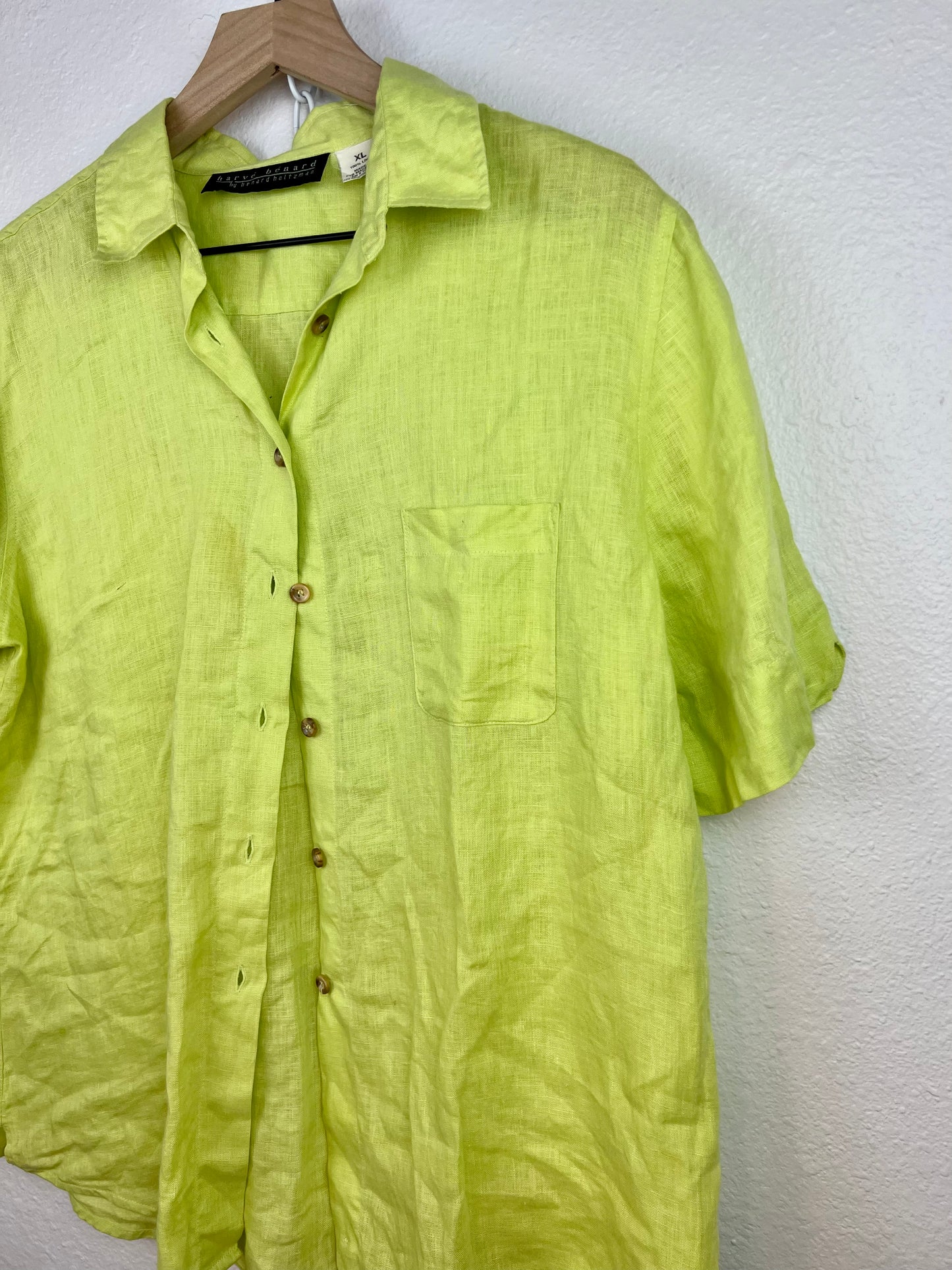 CHARTREUSE LINEN BUTTON DOWN