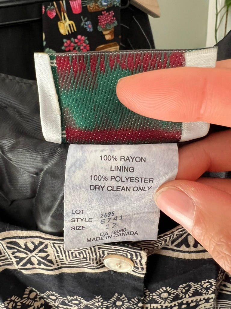 PATTERNED BOXY VEST