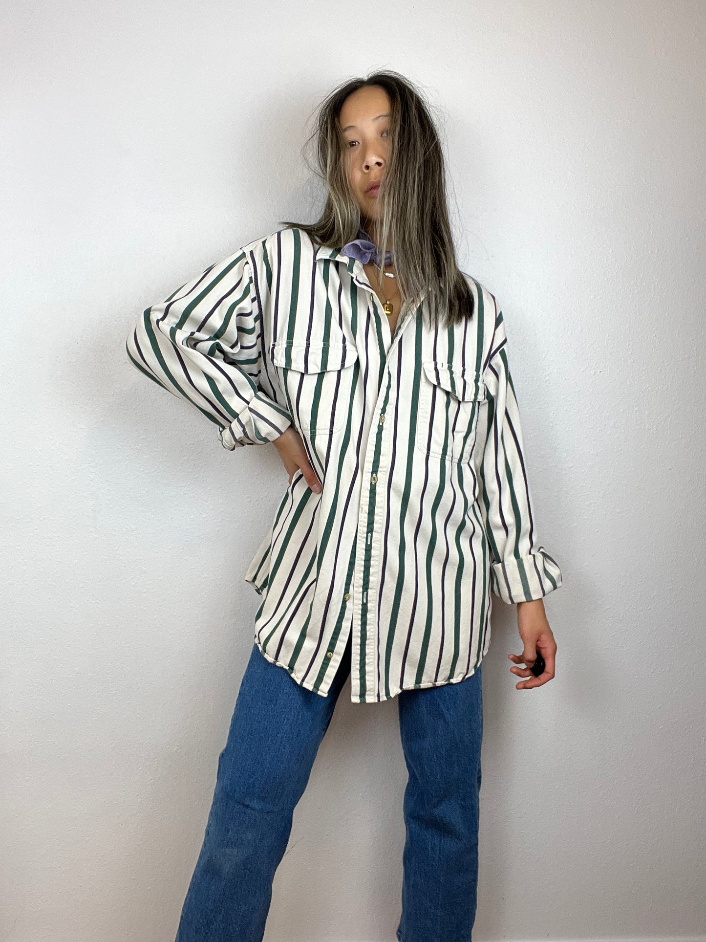 EDDIE BAUER STRIPED BUTTON UP