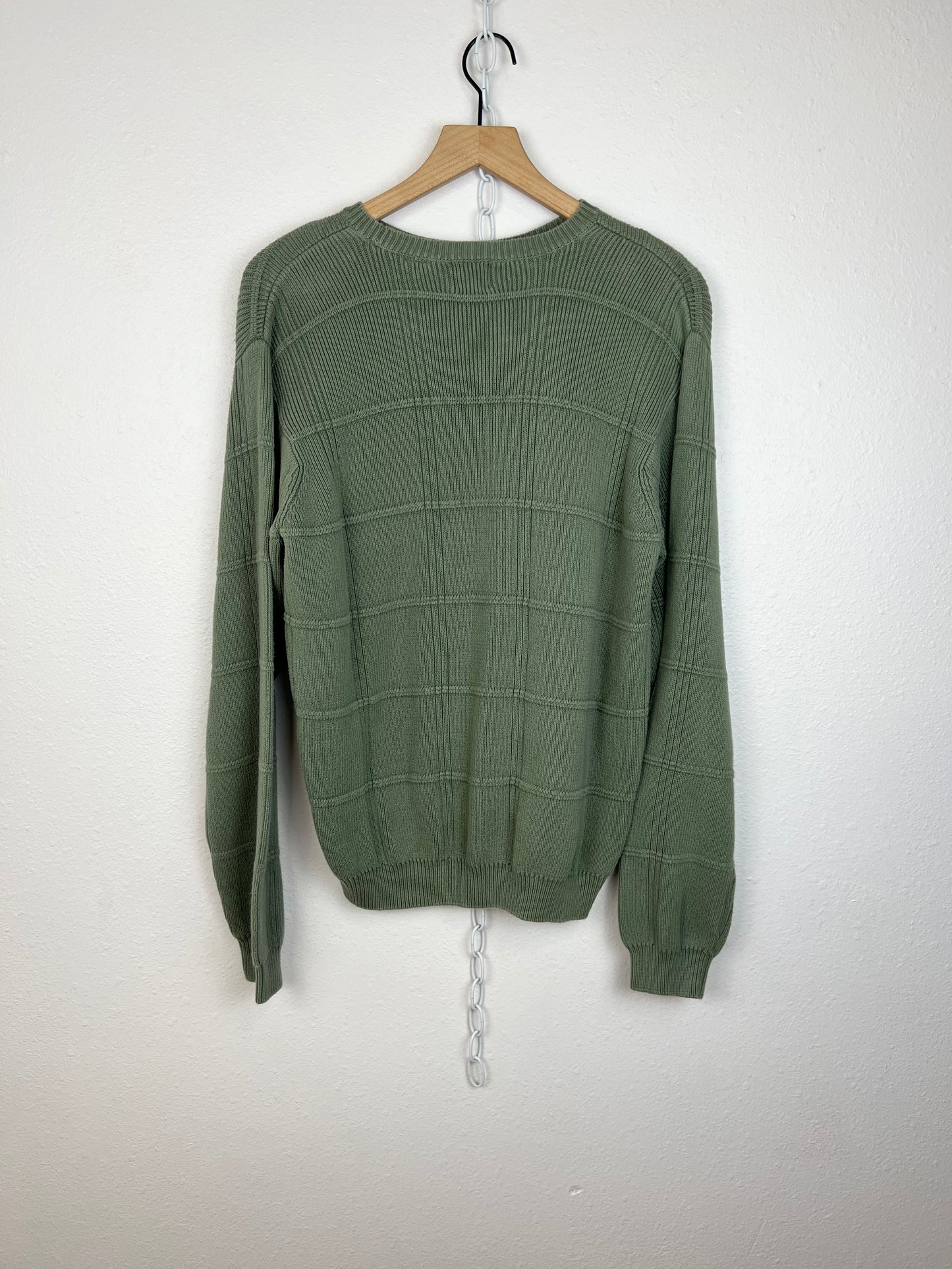 SAGE GREEN CREWNECK SWEATER