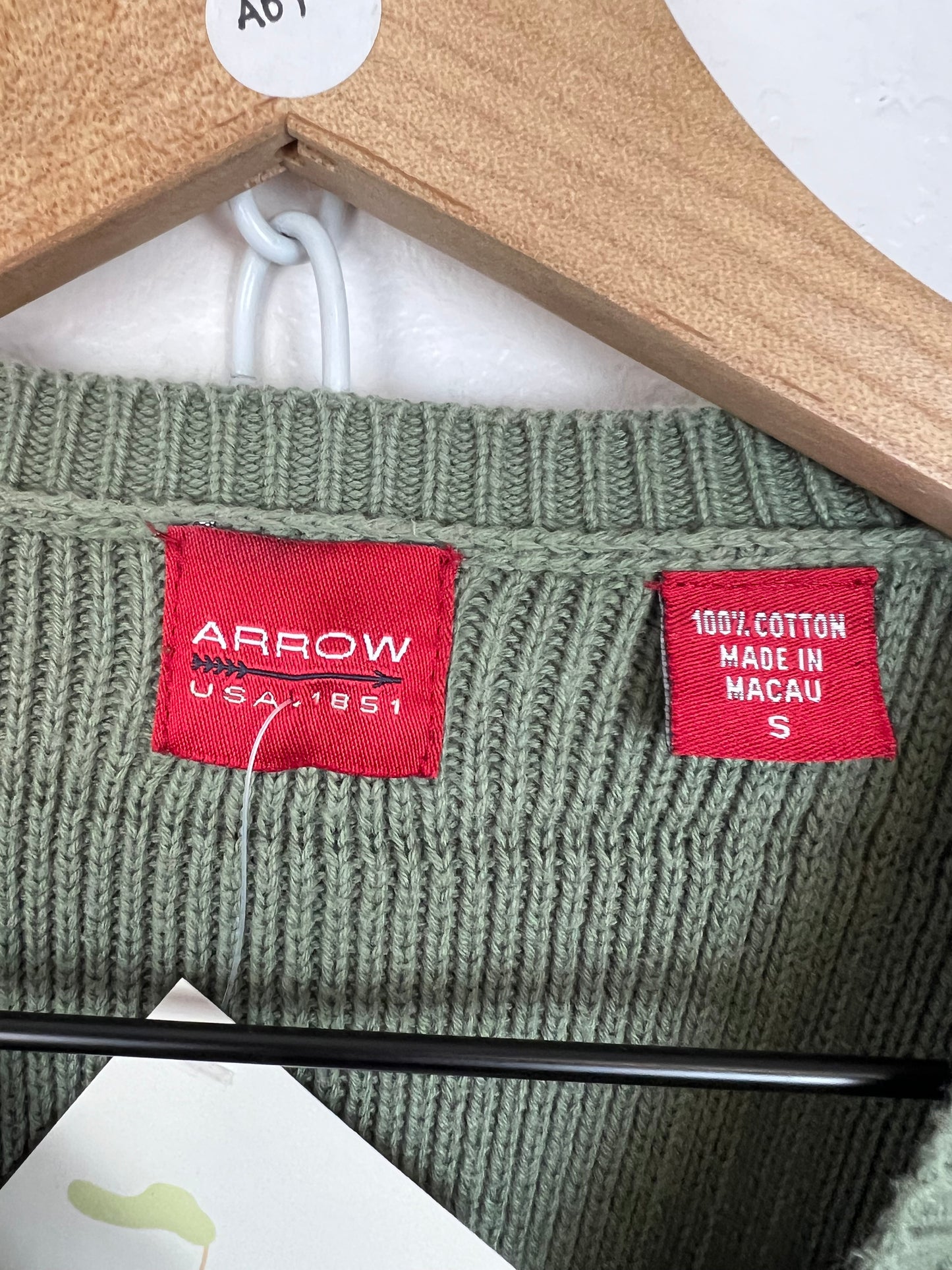 SAGE GREEN CREWNECK SWEATER