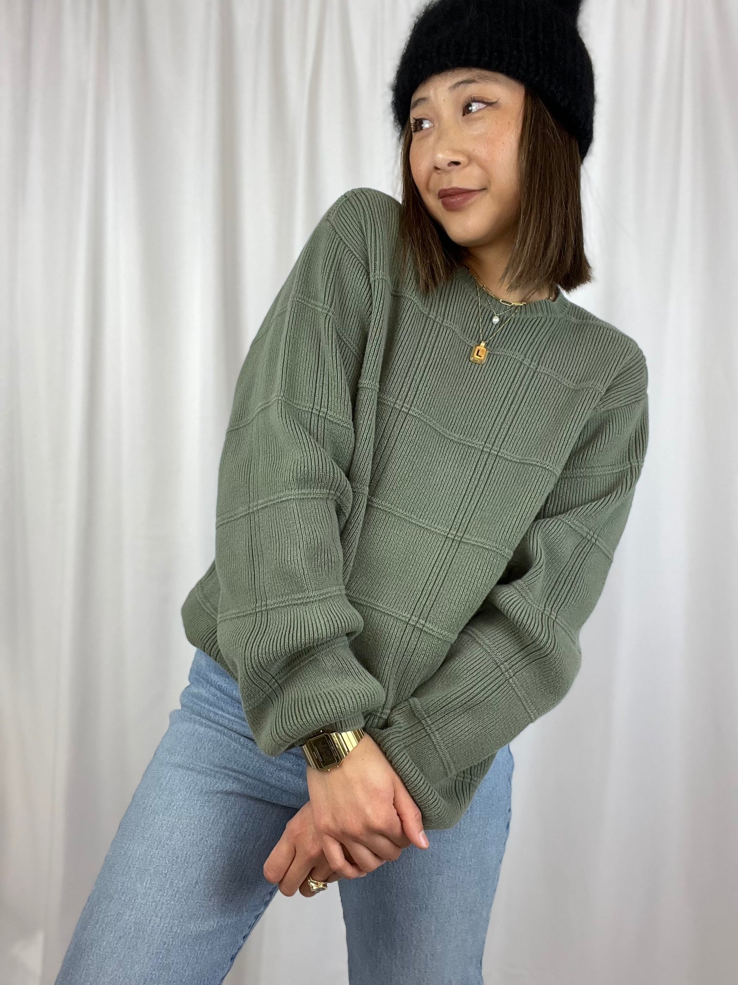 SAGE GREEN CREWNECK SWEATER