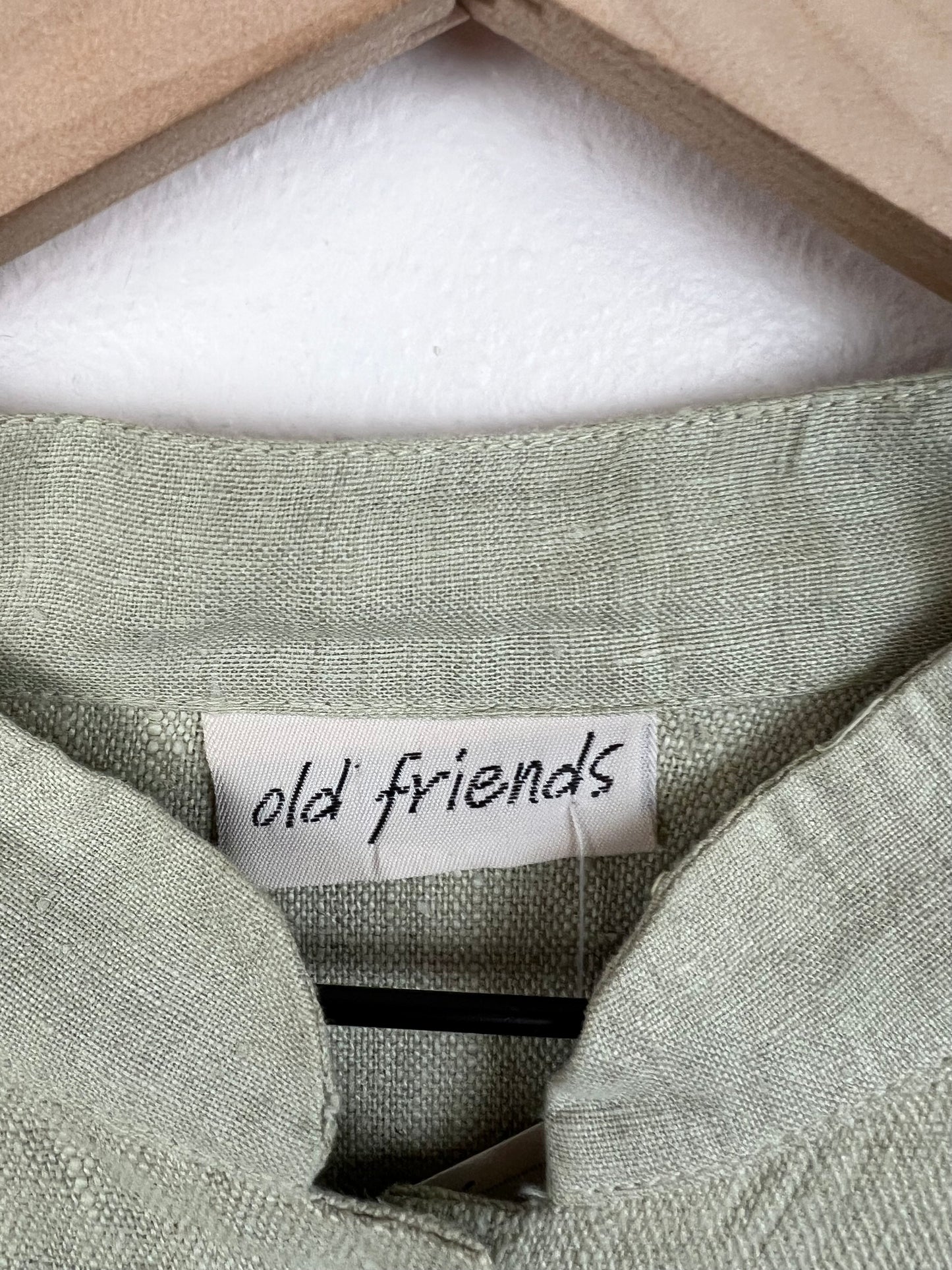 SAGE GREEN LINEN TOP