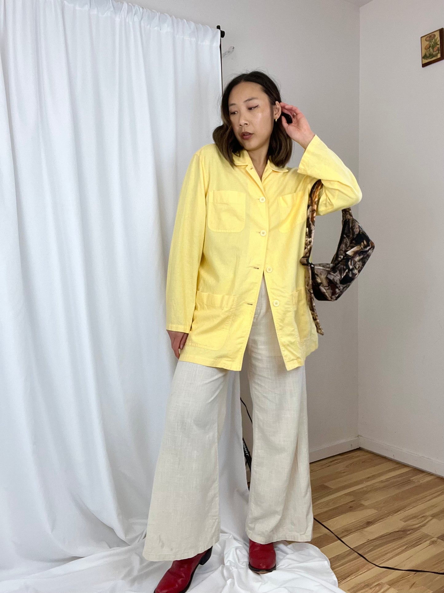 LIZ CLAIBORNE YELLOW CHORE TOP