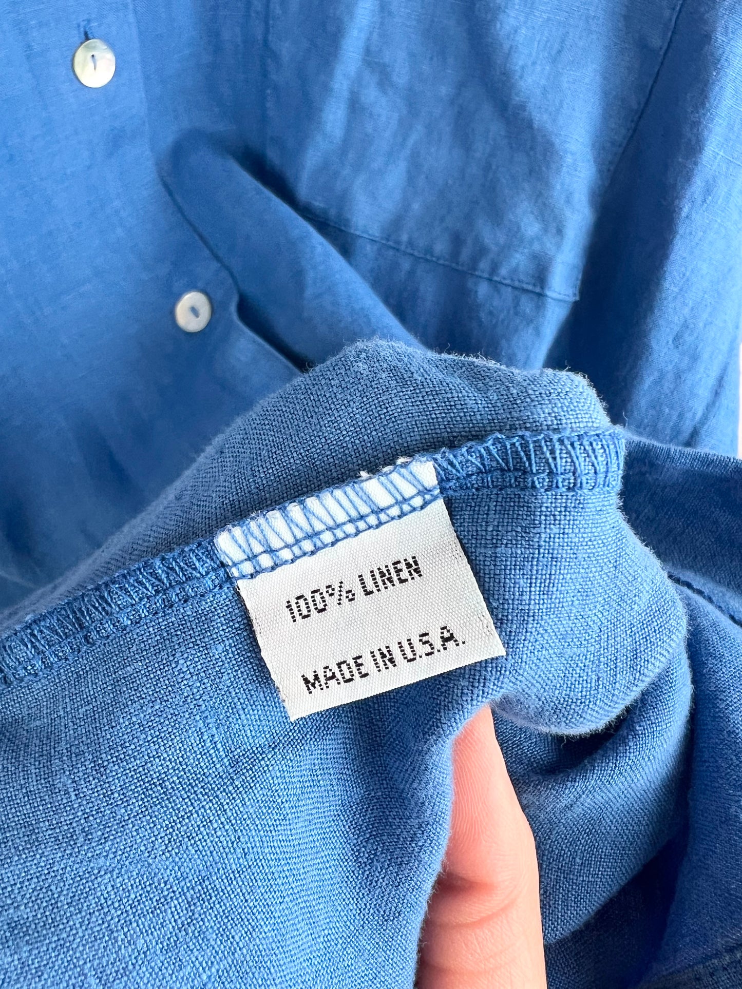 RELAXED LINEN BUTTON DOWN TOP