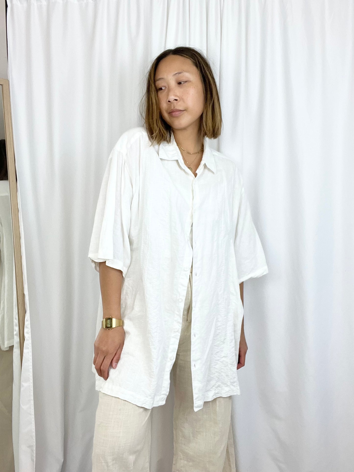 BOXY LINEN SHORT SLEEVE BUTTON DOWN