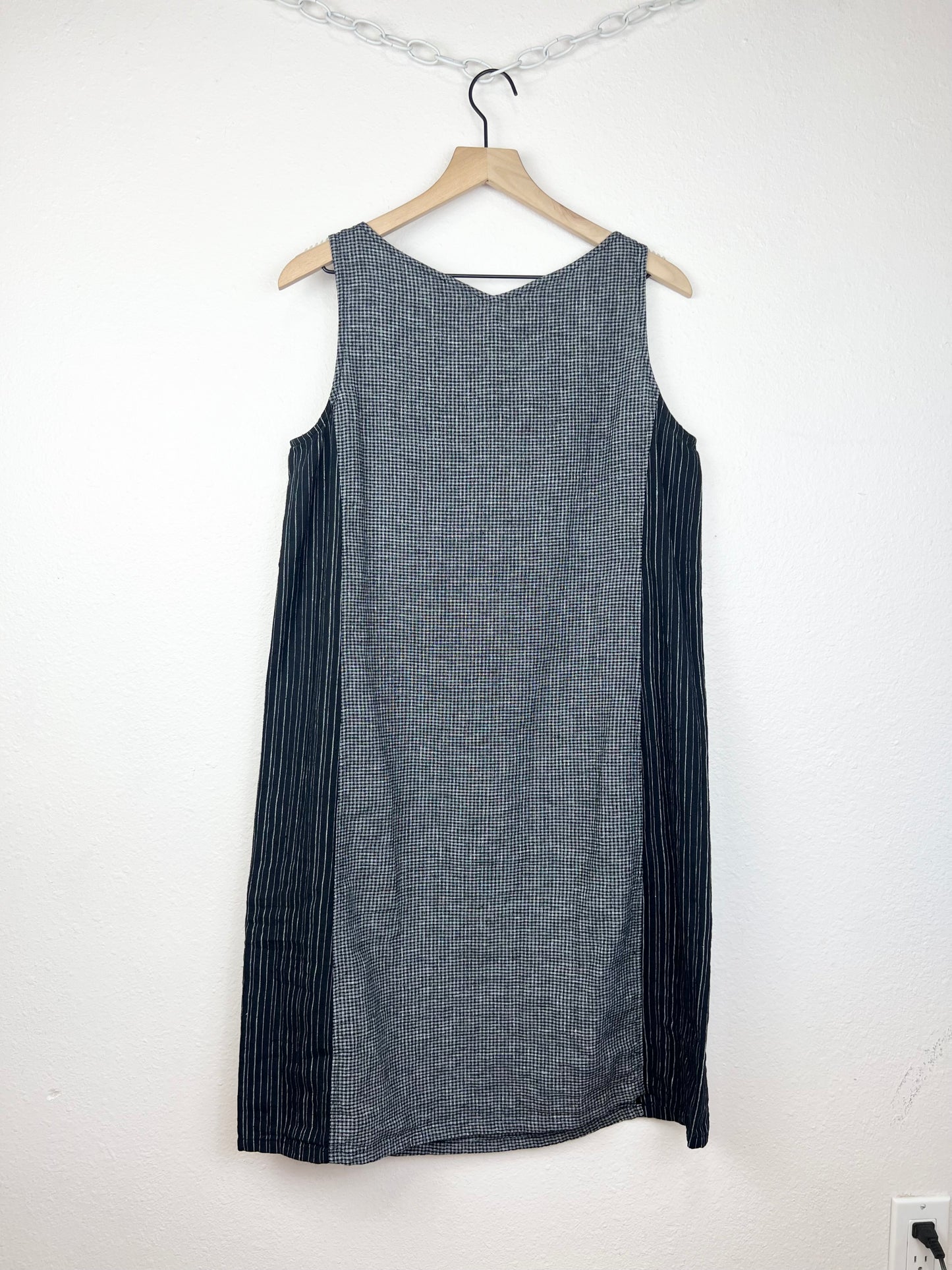 LINEN STRIPED GINGHAM DRESS