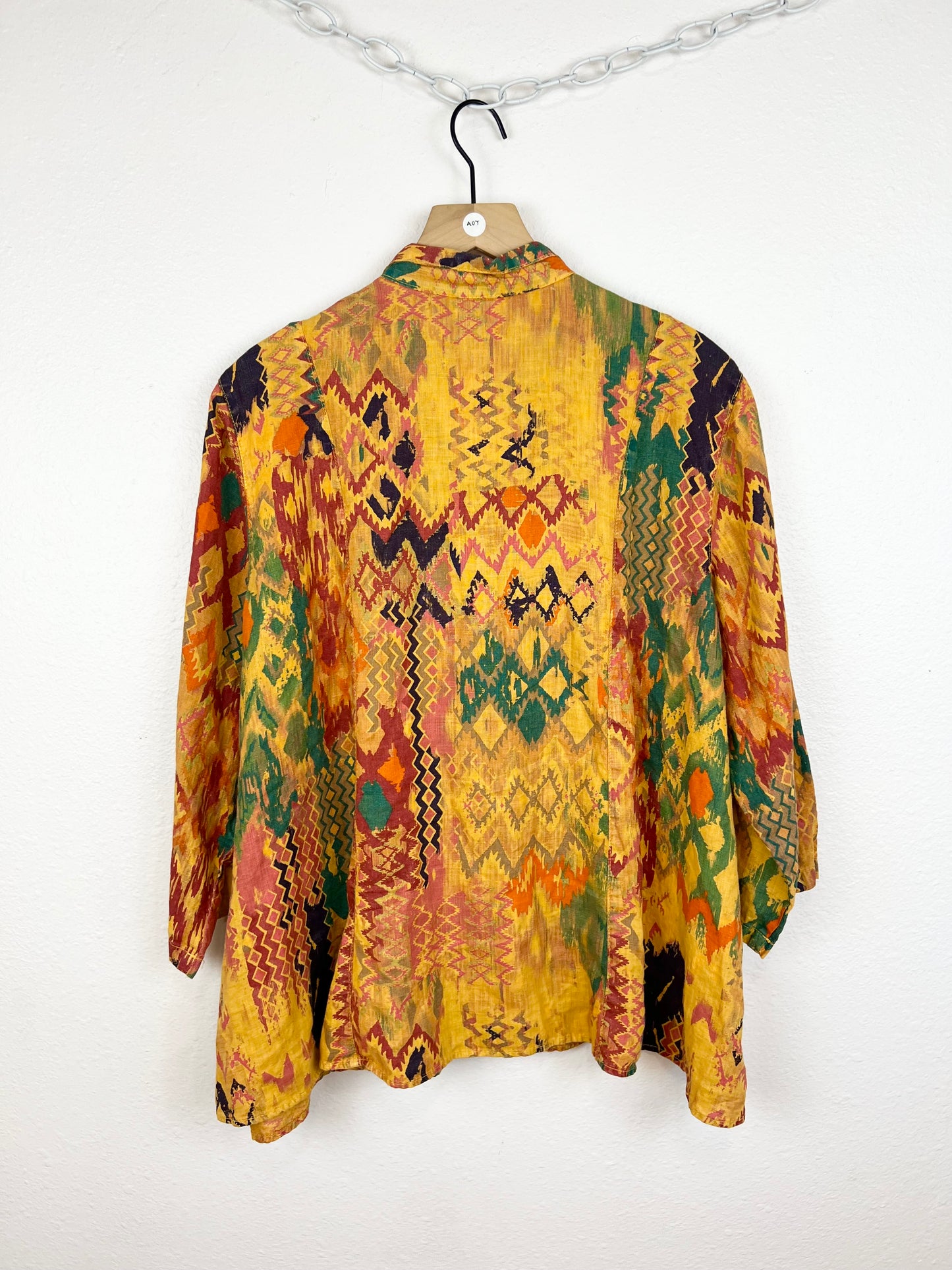 LINEN ABSTRACT BUTTON DOWN BLOUSE