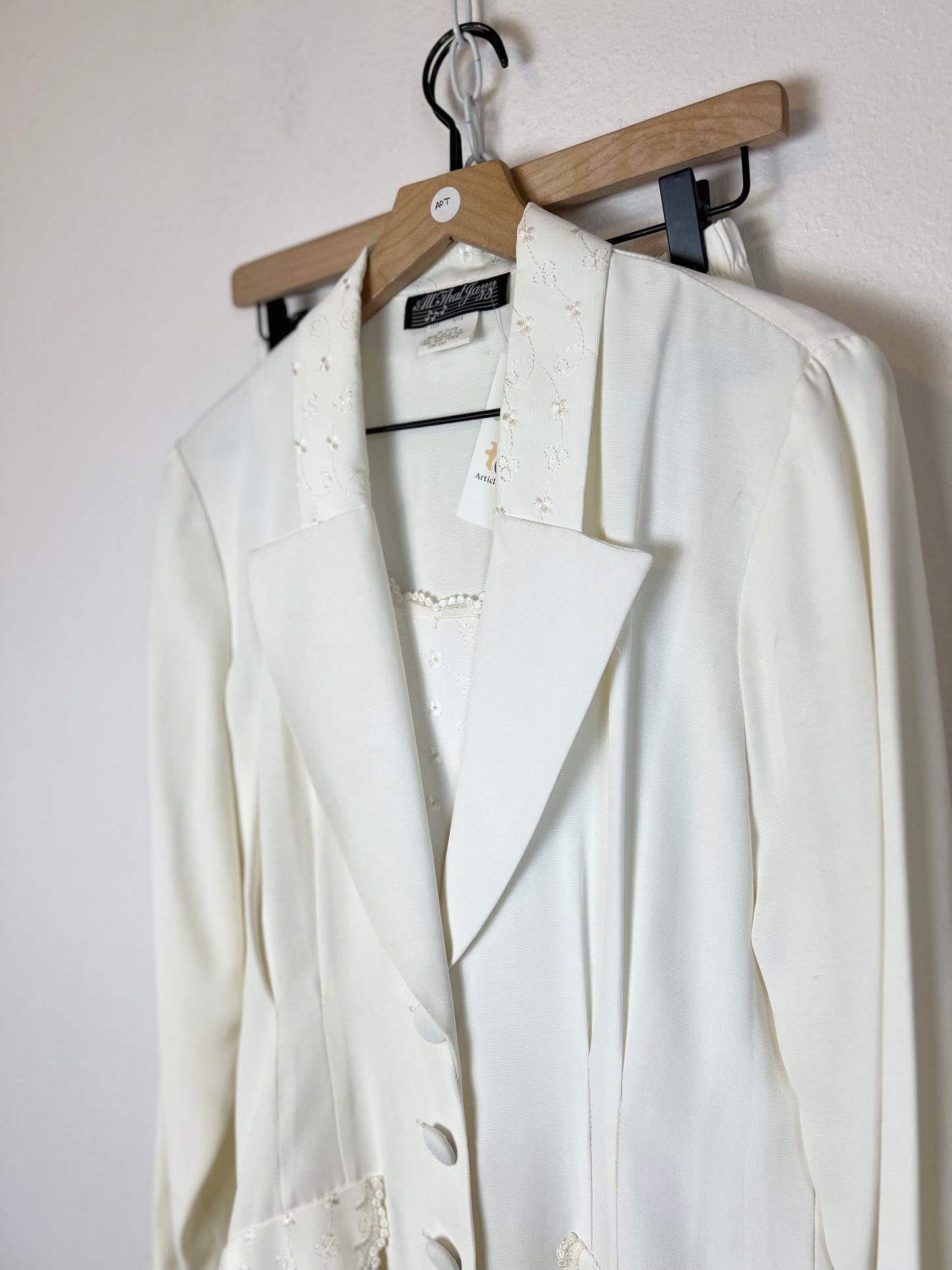 ALL THAT JAZZ WHITE 2-PIECE SET