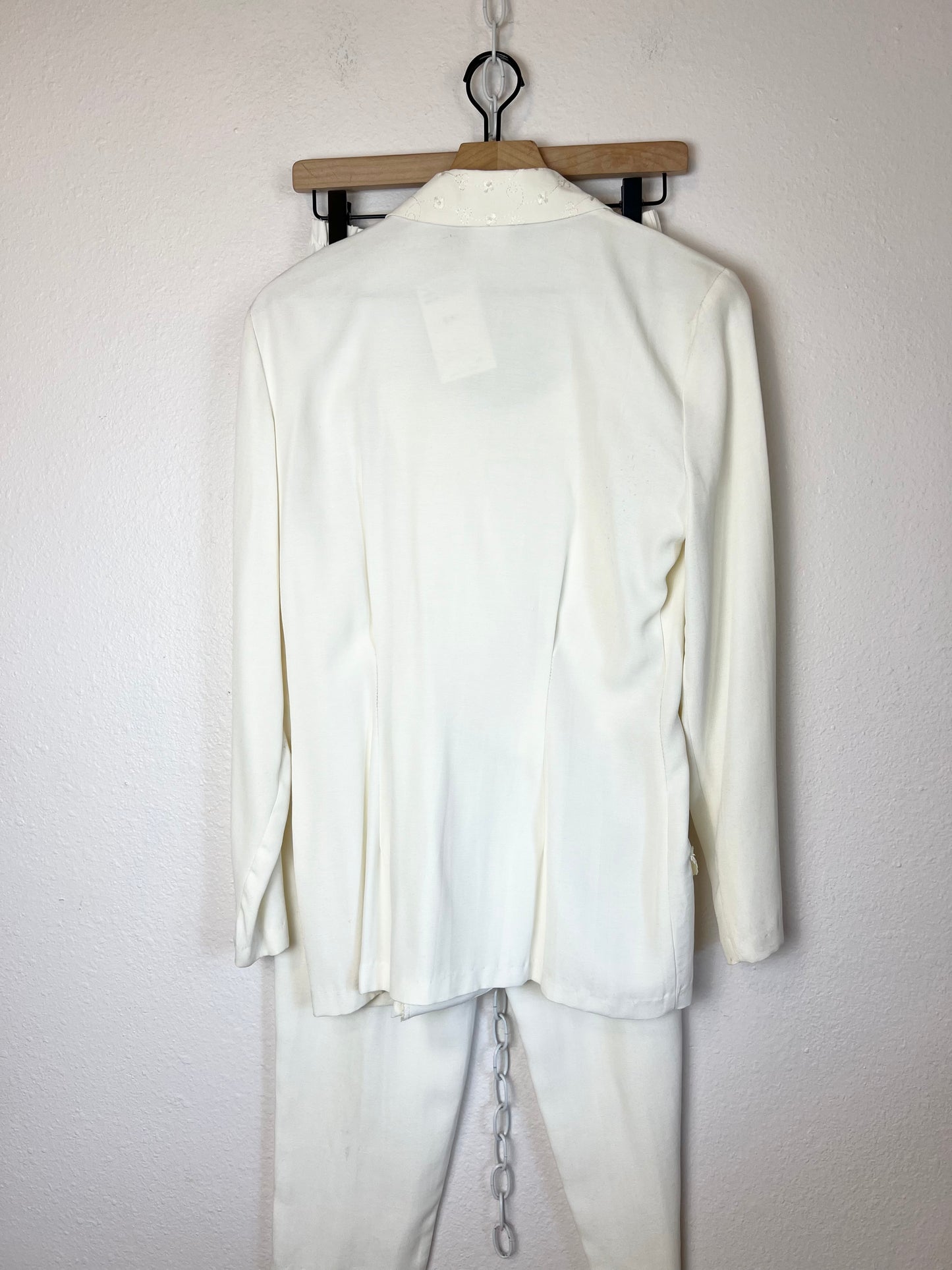 ALL THAT JAZZ WHITE 2-PIECE SET