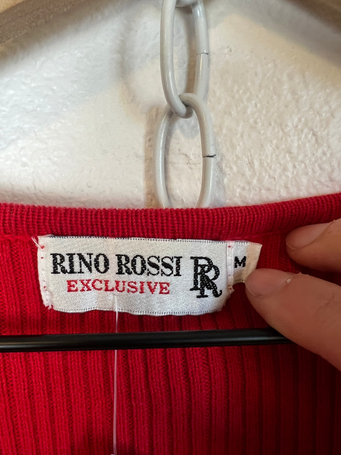 SHORT SLEEVE RED RIBBED BUTTON DOWN