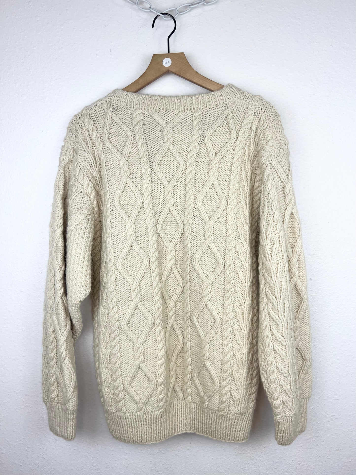 WOOL CABLE KNIT SWEATER