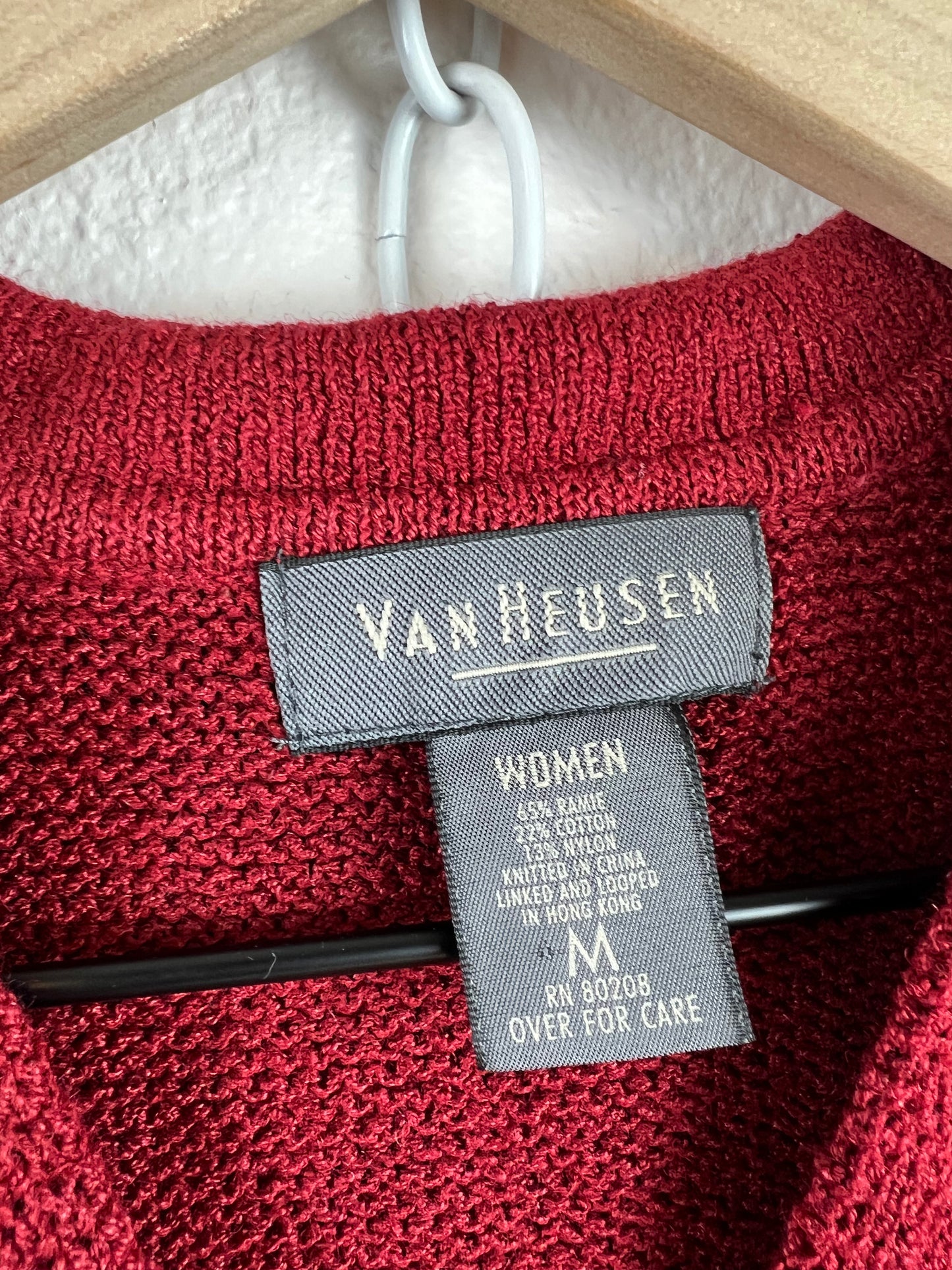 COLLARED SLEEVELESS SWEATER TOP