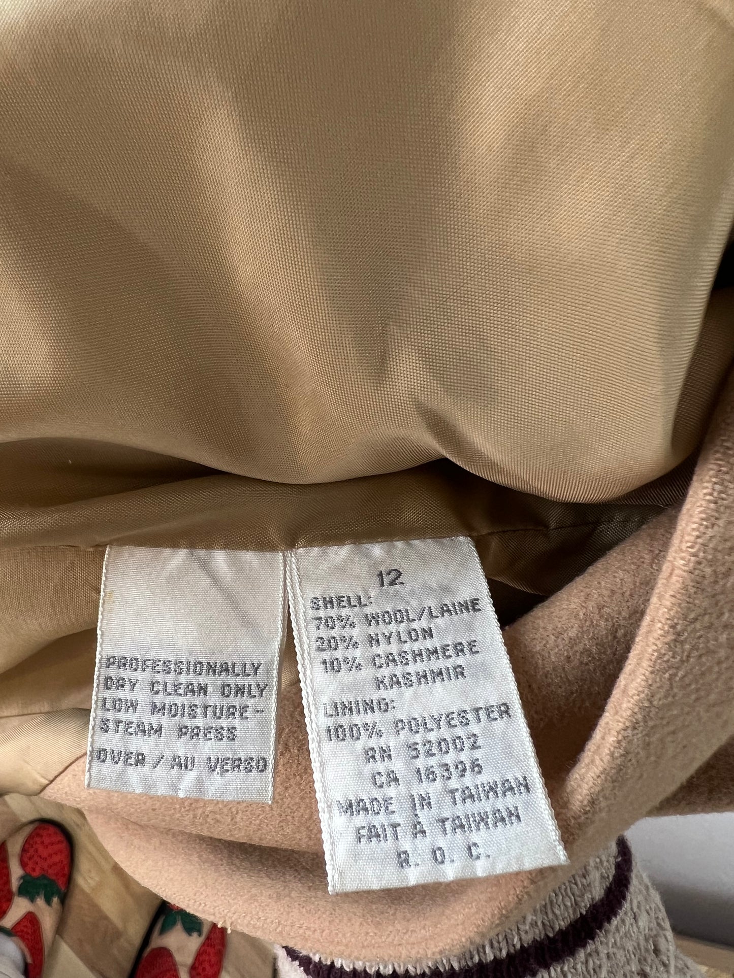 LIZ CLAIBORNE WOOL CASHMERE BLAZER