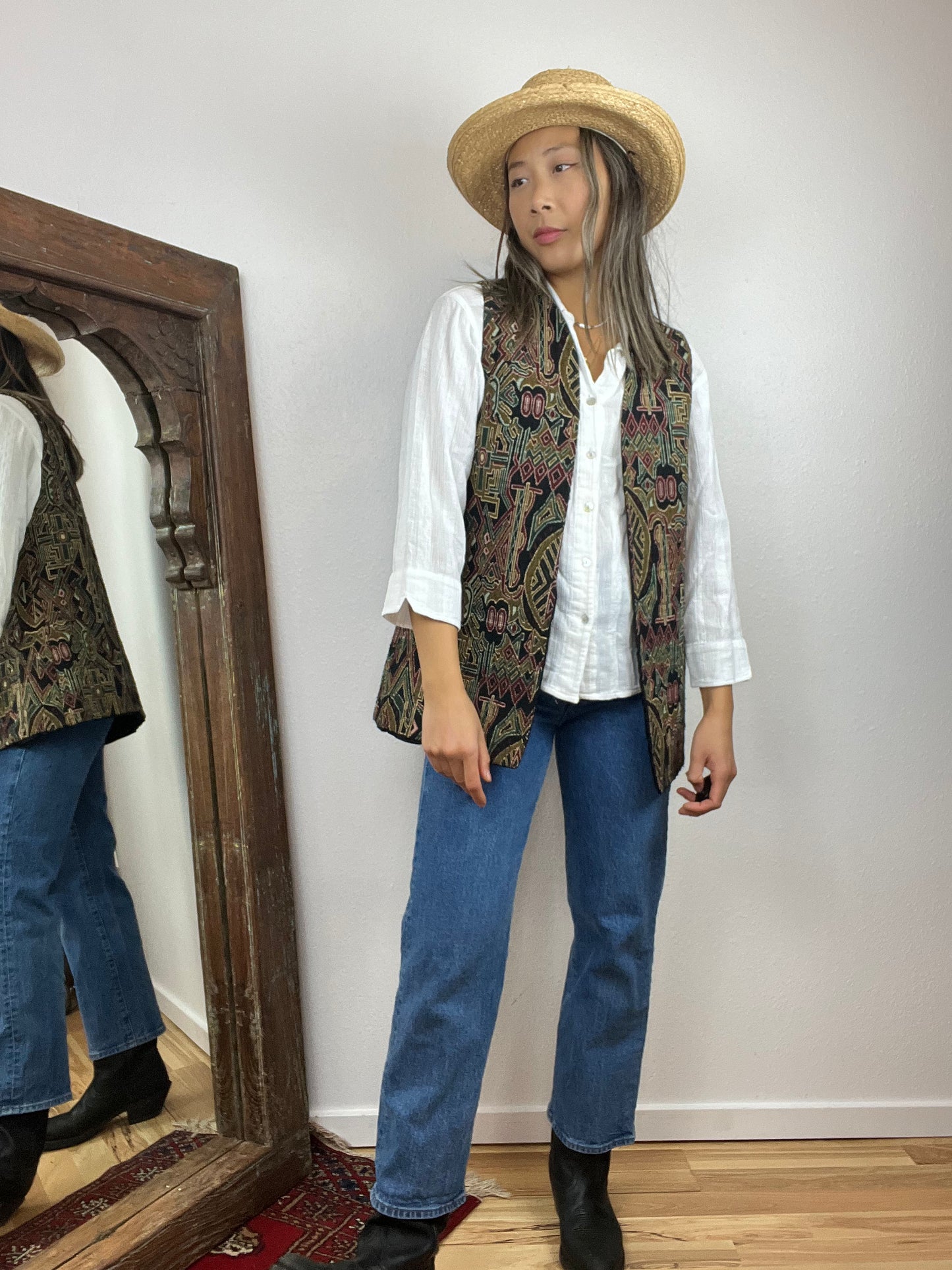 INTRICATE COLORFUL OPEN VEST