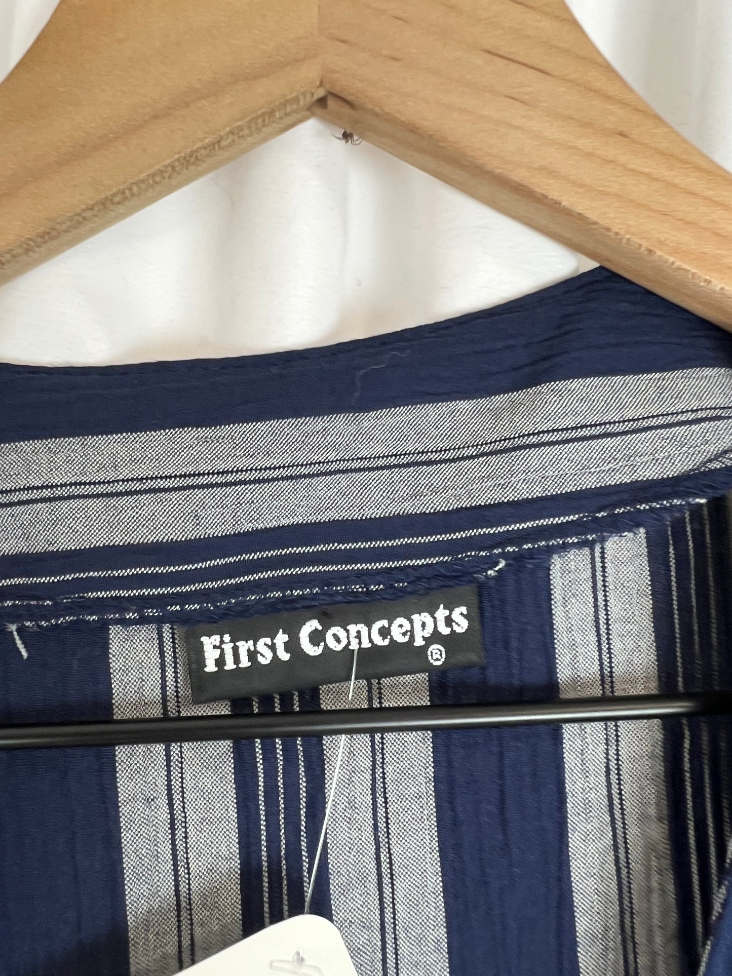 STRIPED SLEEVELESS TOP