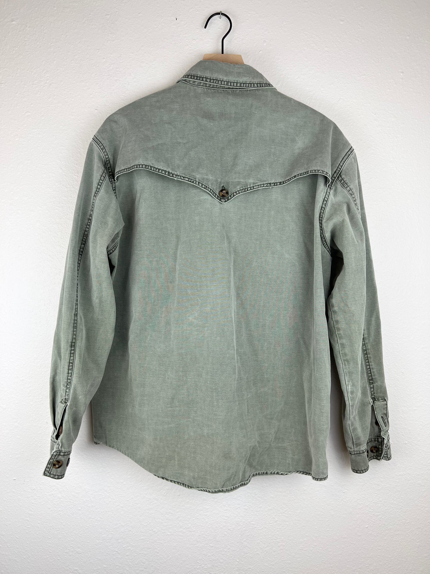 Kakadu Button Up Long Sleeve Top