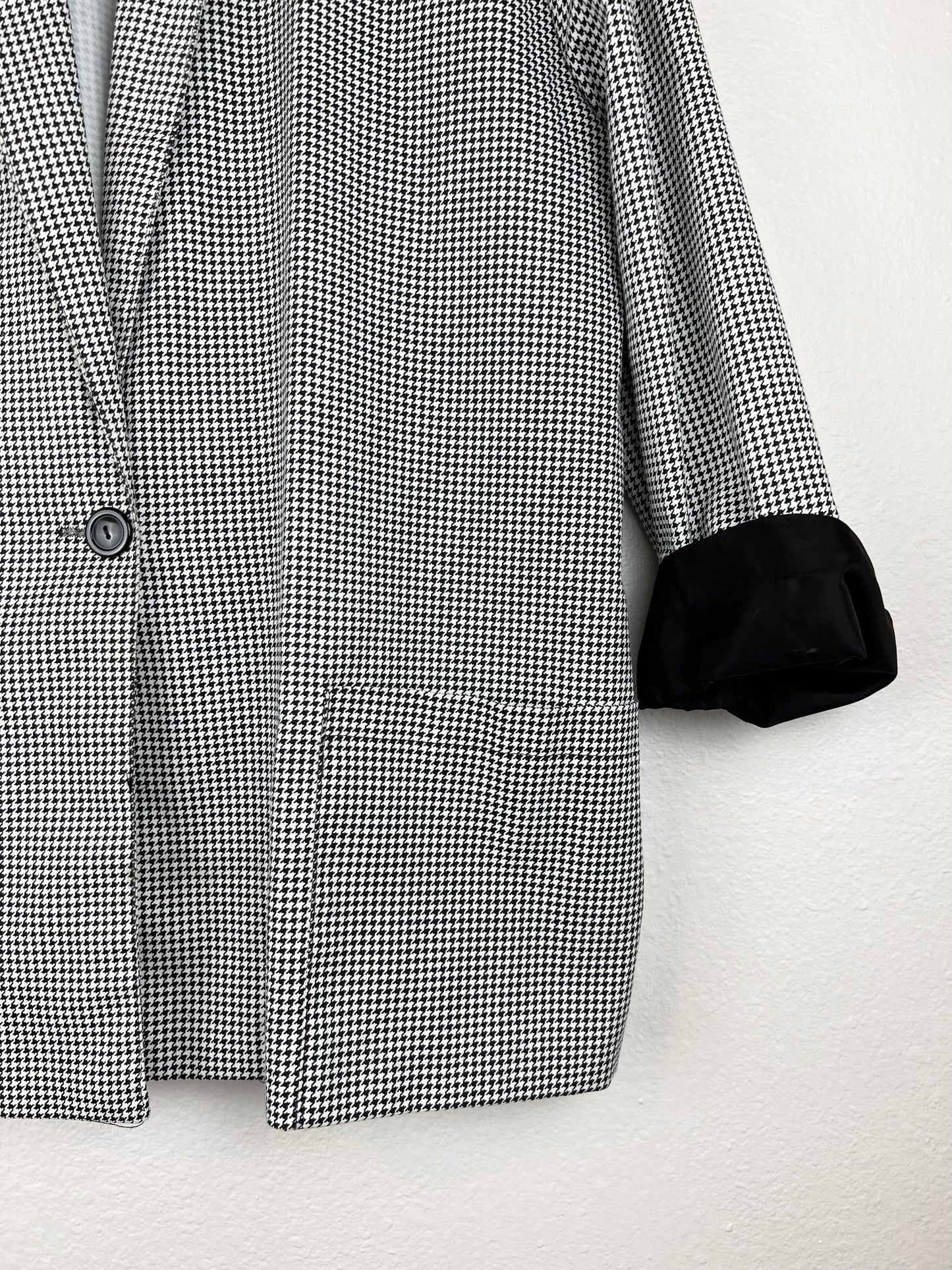 1-Button Houndstooth Plaid Blazer
