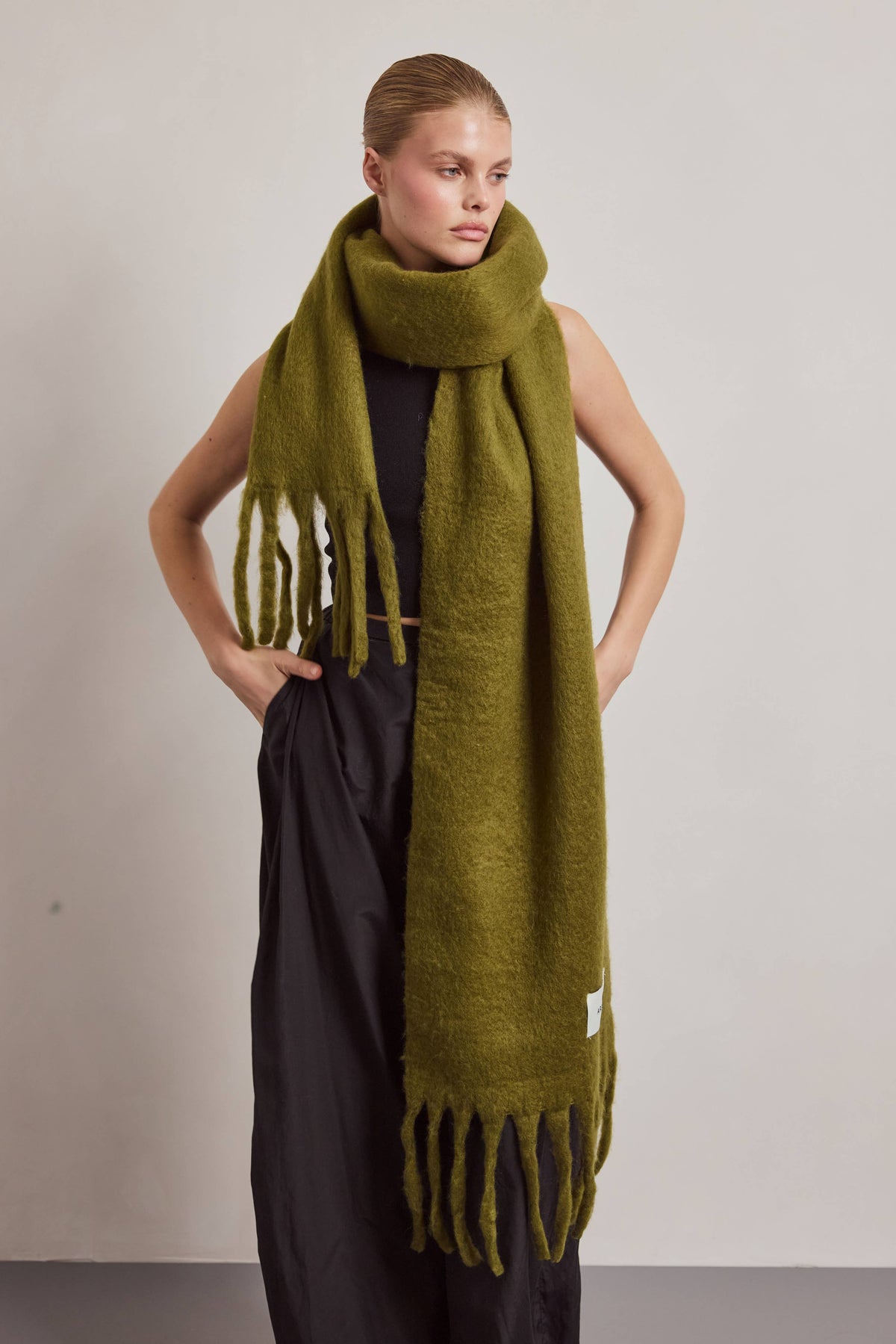 SCARF- SEA KELP