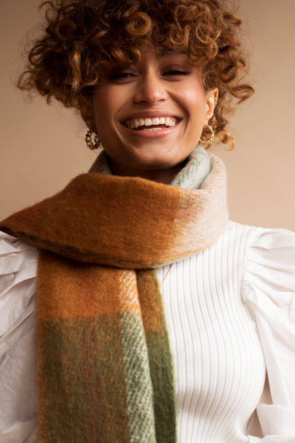 SCARF- MOSSY SPRING CHECK