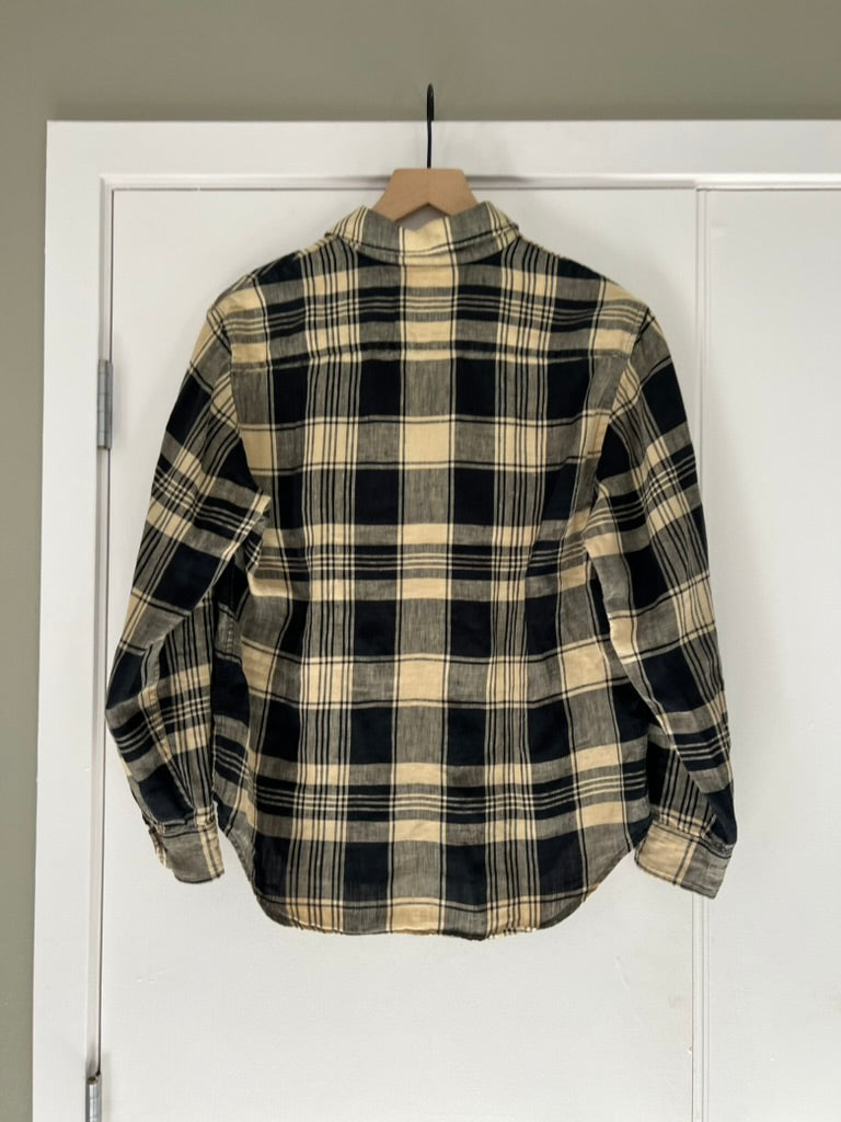 PLAID LINEN LONG SLEEVE BUTTON DOWN