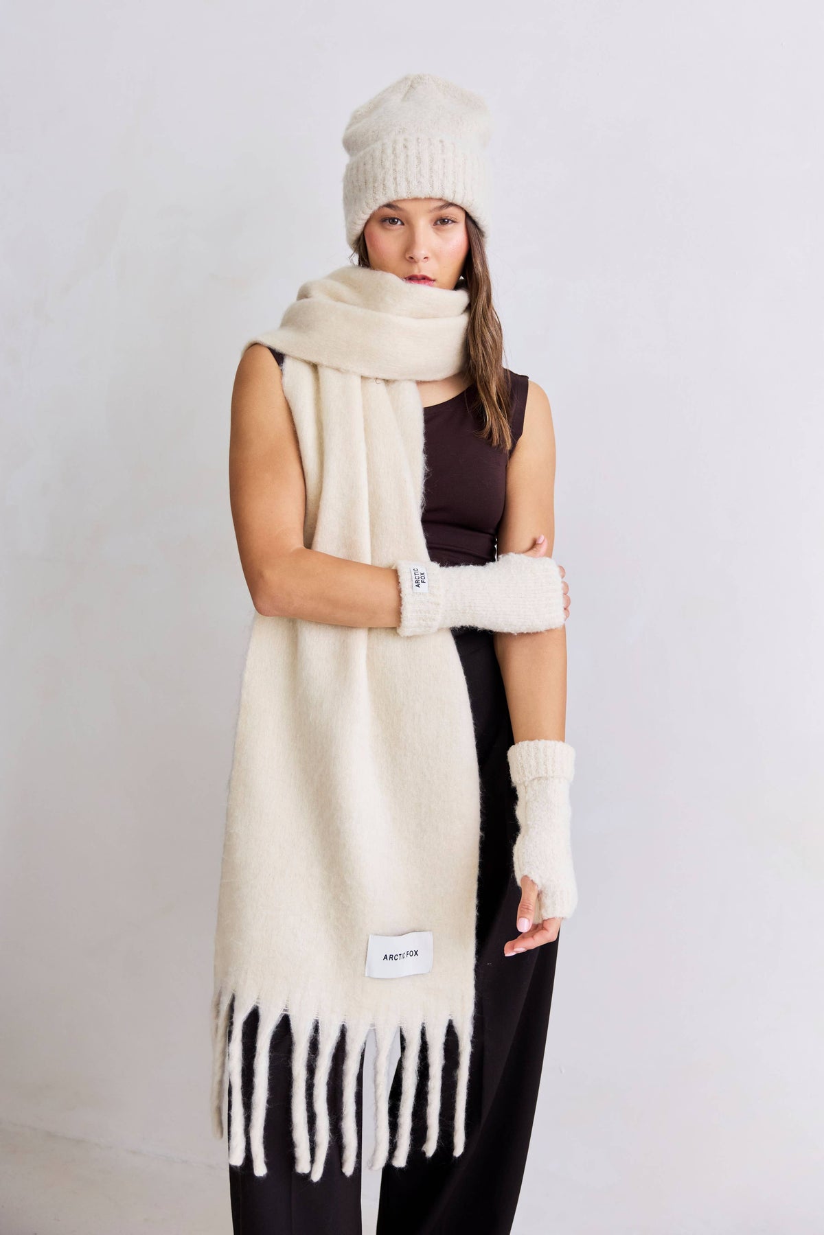 BEANIE- PEBBLE BEIGE