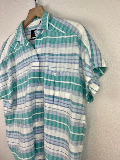 LIZSPORT STRIPED BUTTON DOWN