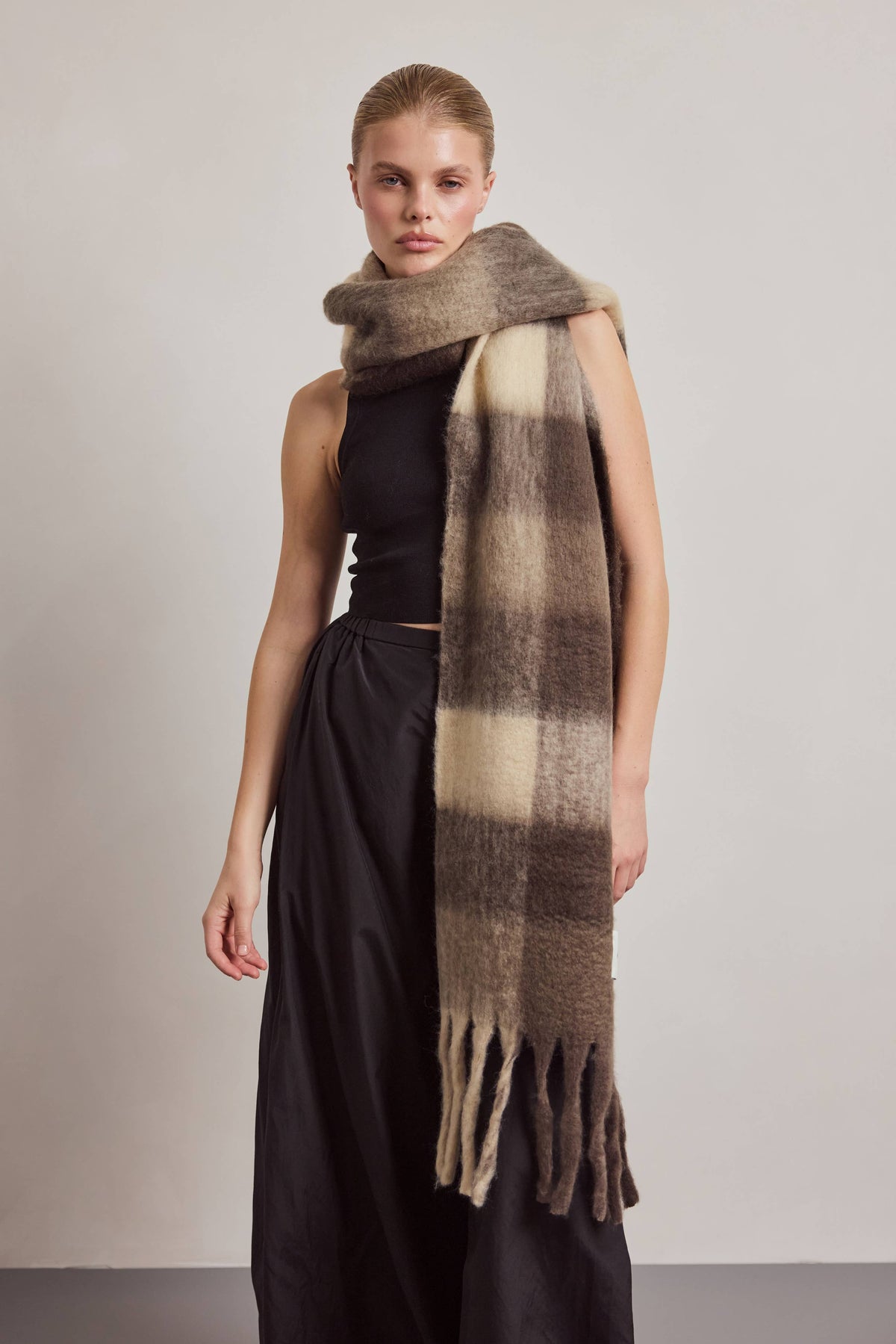 SCARF- BROWN CHECK
