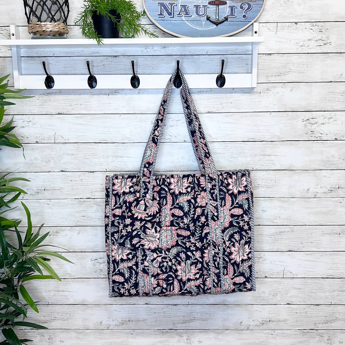QUILTED BLOCK-PRINT TOTE- MIDNIGHT DESERT