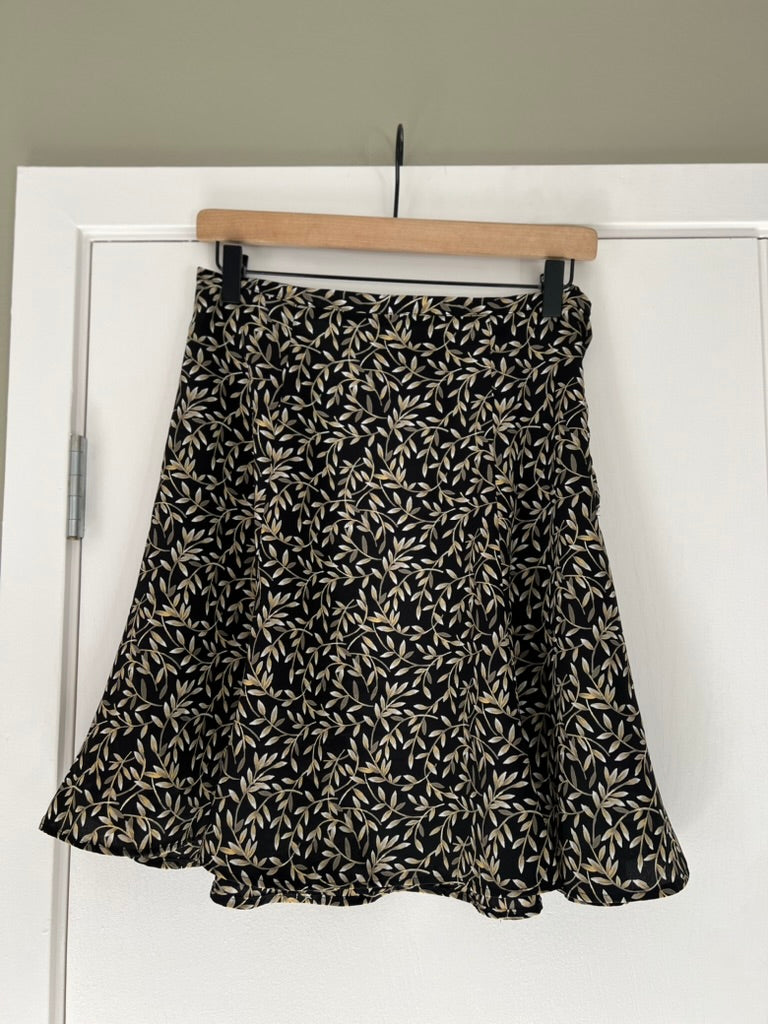 ABSTRACT FOLIAGE MINI SKIRT