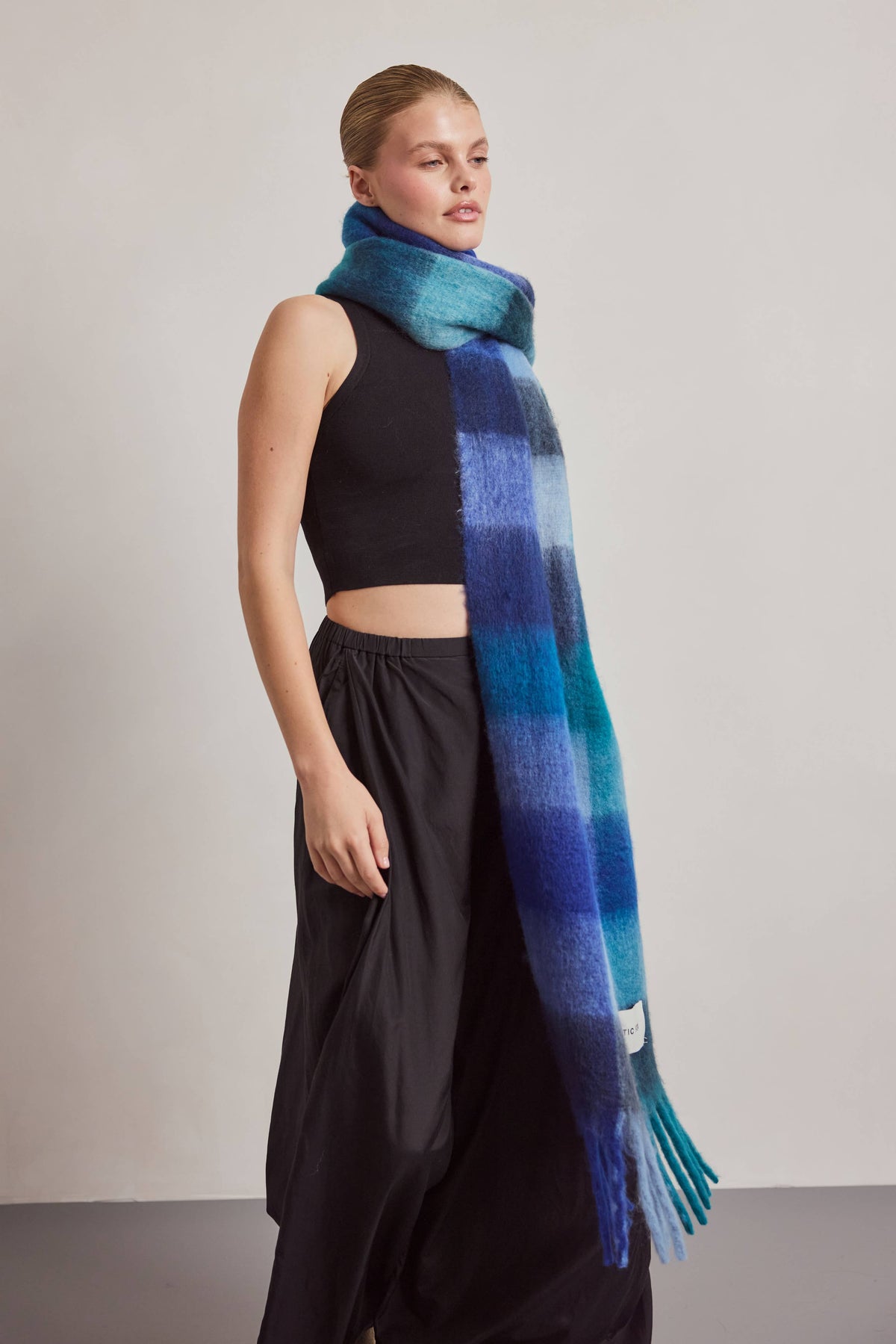 SCARF- BLUE CHECK