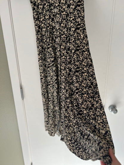 ALL THAT JAZZ FLORAL MAXI DRESS