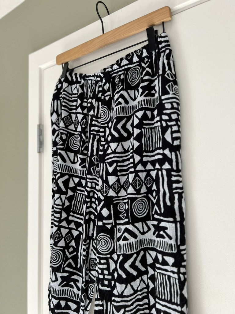 COTTON ABSTRACT PRINT PANTS