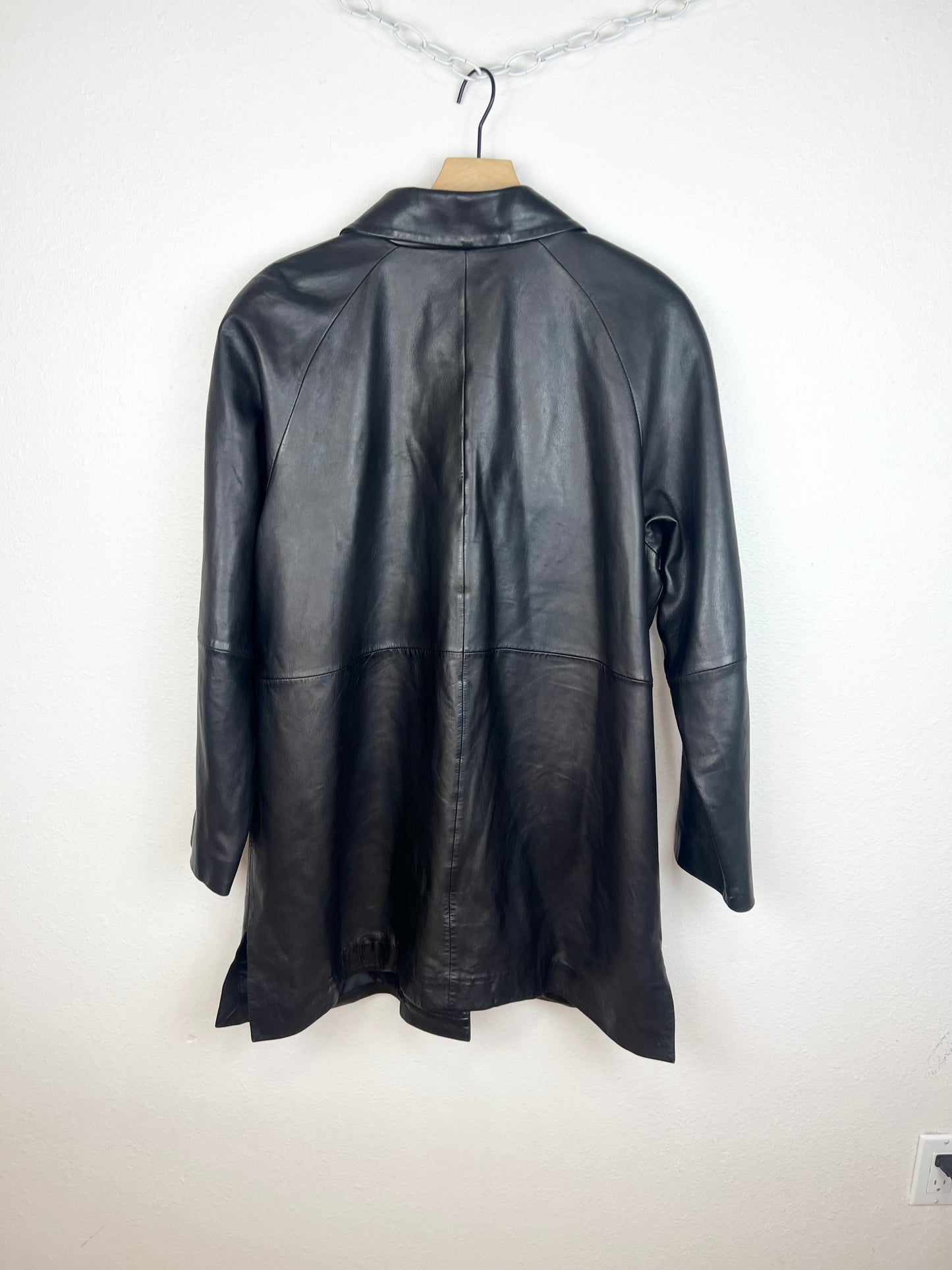 LONG BLACK LEATHER JACKET