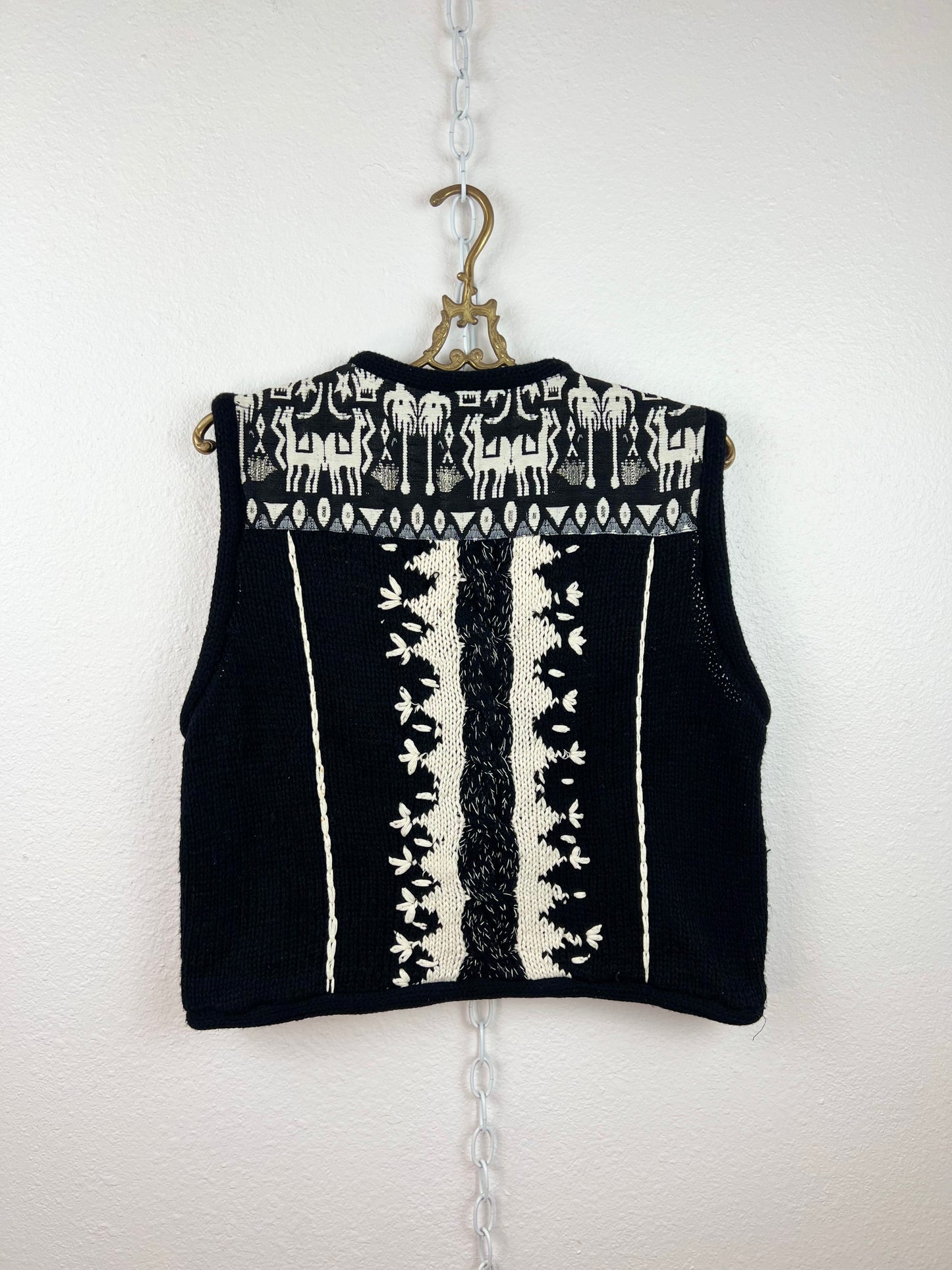 FUNKY UNIQUE SWEATER VEST