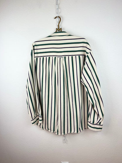 EDDIE BAUER STRIPED BUTTON UP