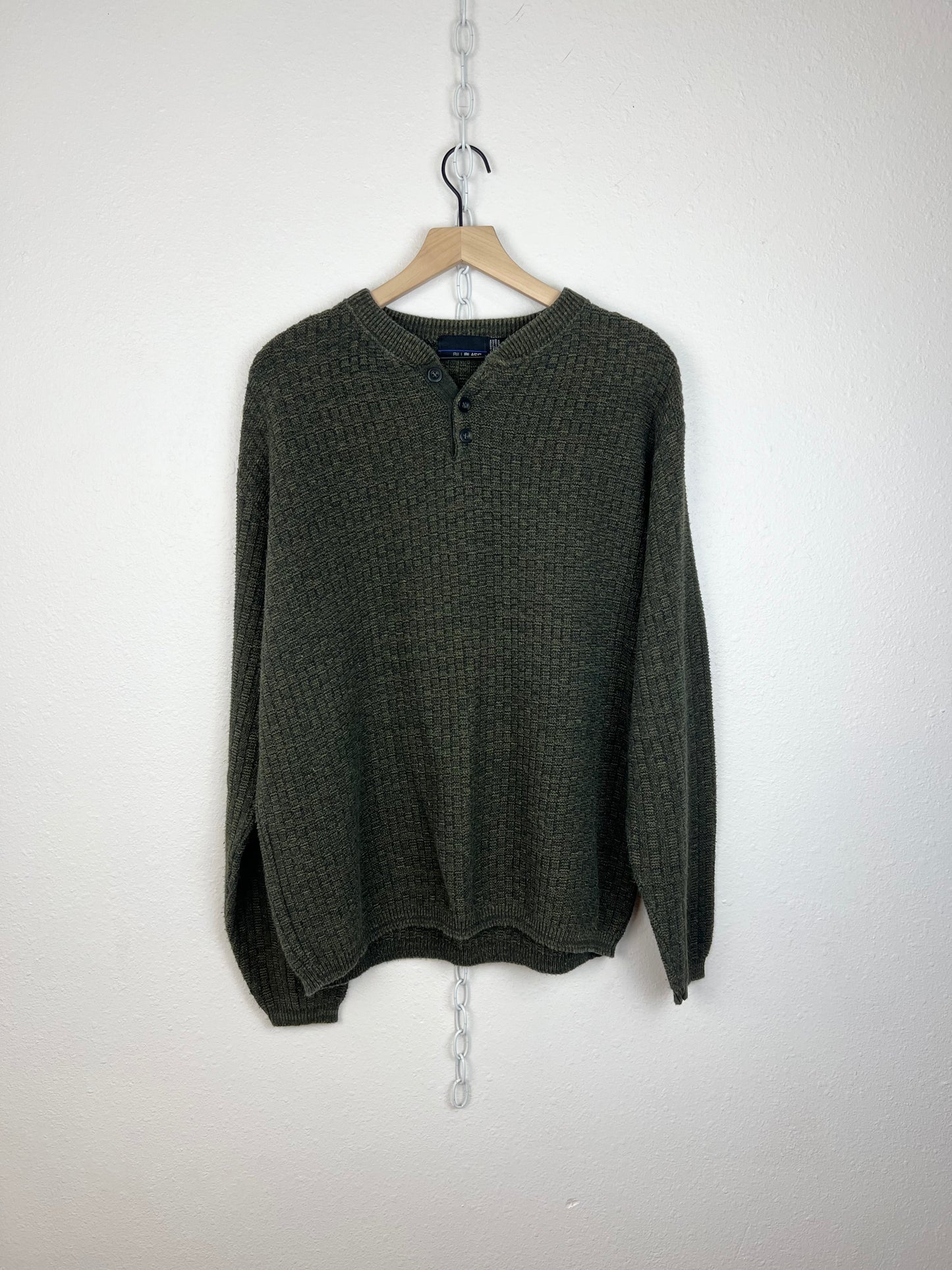 COTTON WAFFLEKNIT HENLEY SWEATER