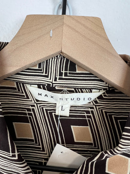 SILK GEOMETRIC BUTTON DOWN