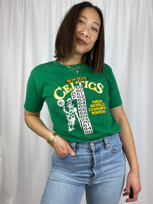 1986 BOSTON CELTICS WORLD CHAMPS TEE