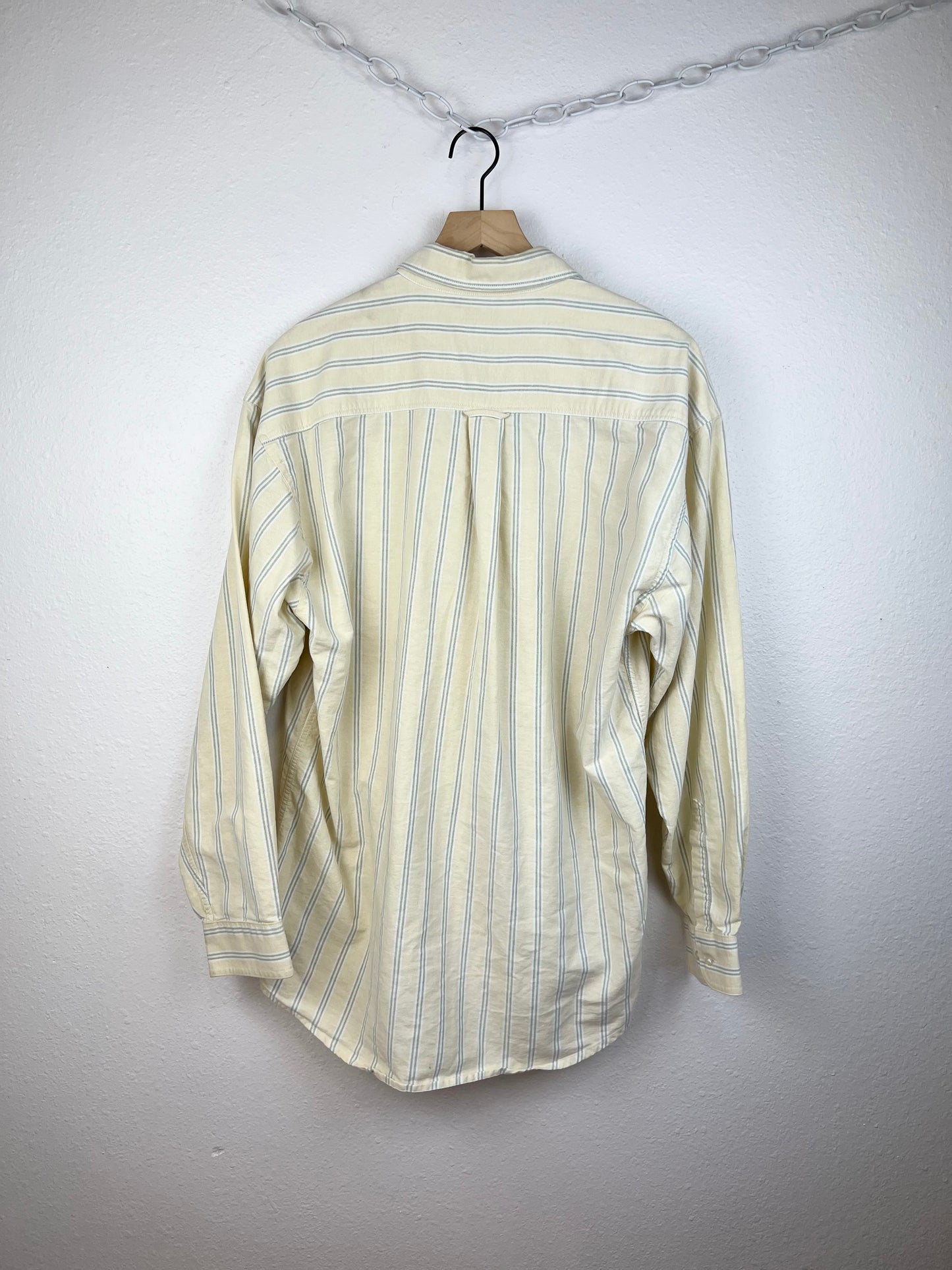 GAP YELLOW STRIPED BUTTON DOWN