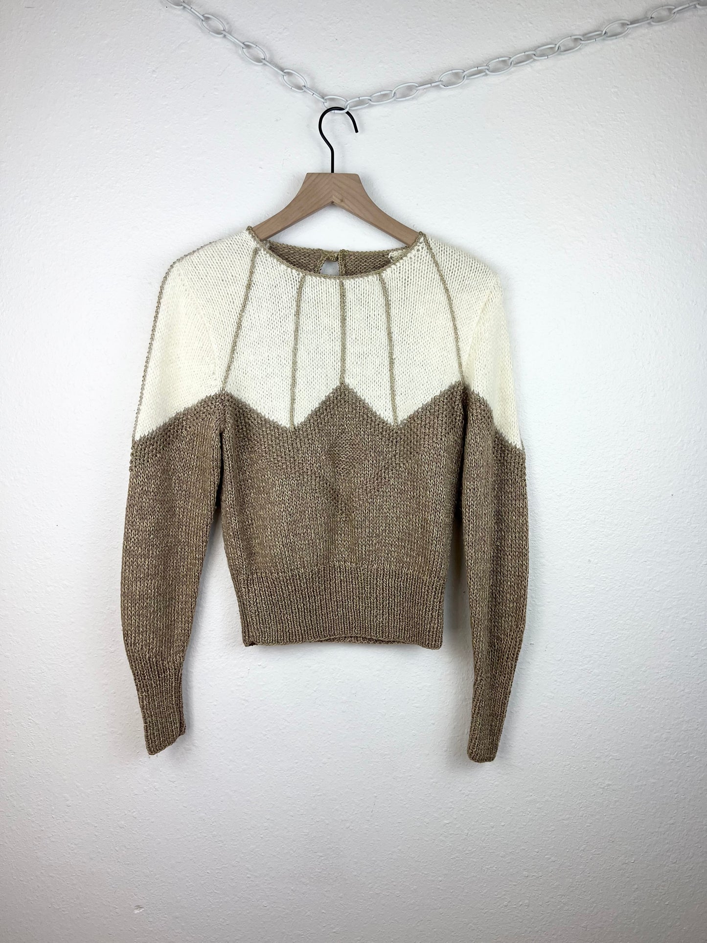 VINTAGE KNIT SWEATER