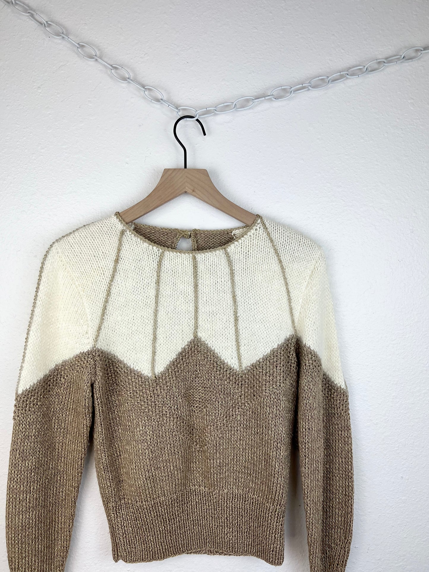 VINTAGE KNIT SWEATER