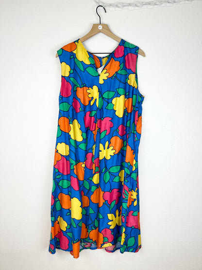 1970s TIE WAIST FLORAL DRESS