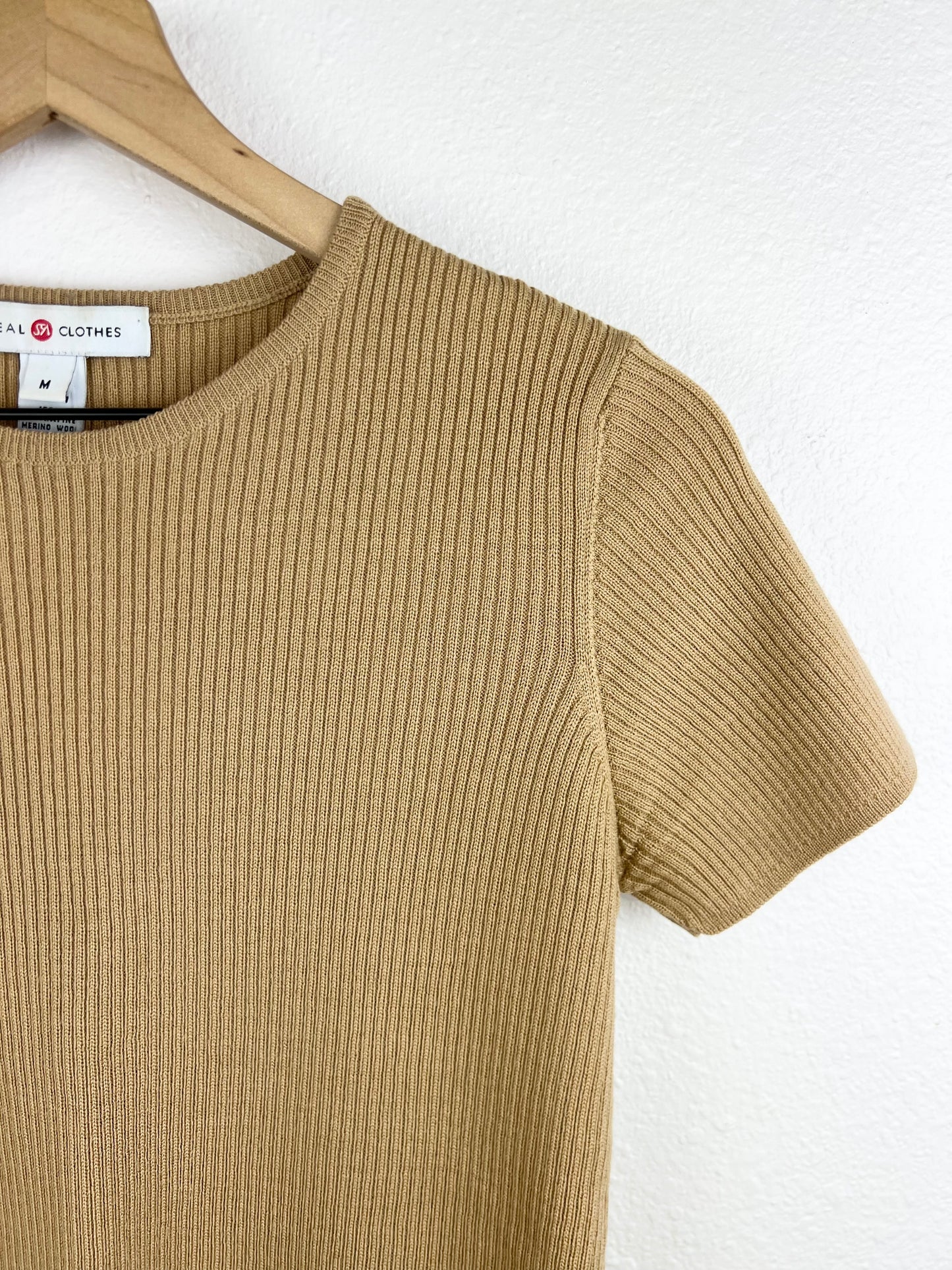 TAN RIBBED MERINO WOOL TEE